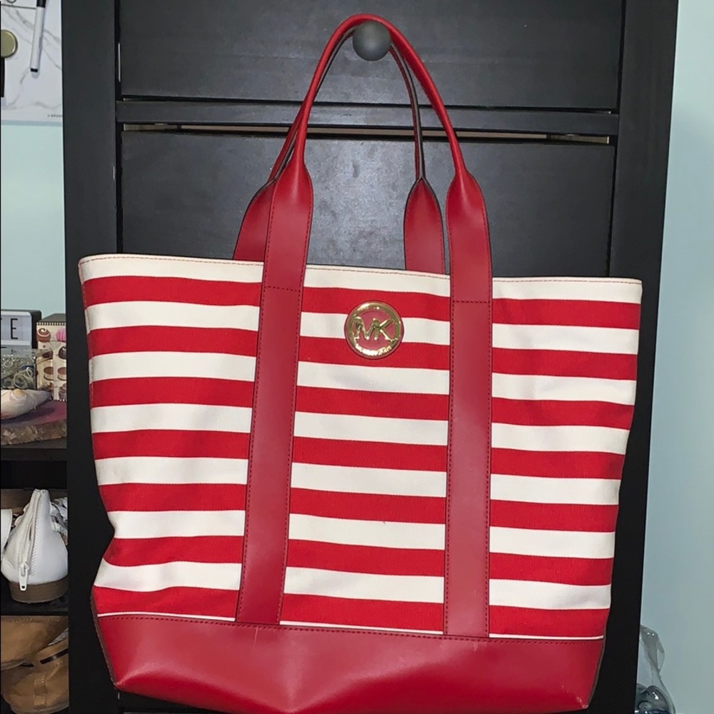 michael kors red&white large bag